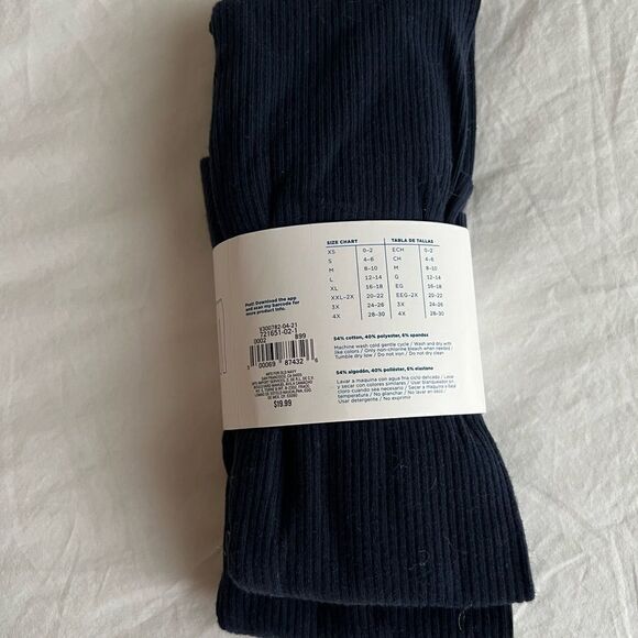 Old Navy High rise Cropped Leggings size M - Picture 2 of 3